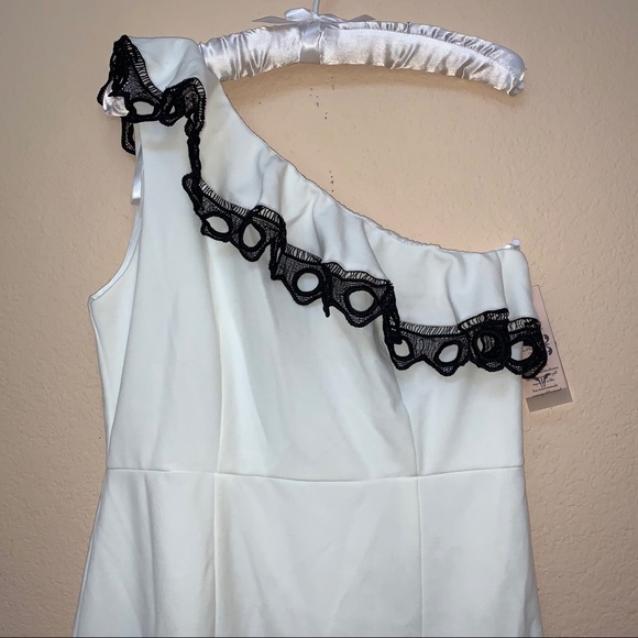 Nanette Lepore White One Shoulder Black Lace Dress - Picture 4 of 11